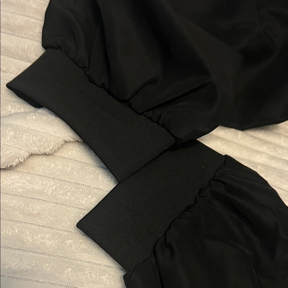 1XL New -Men's Black Streetwear Cargo Joggers; Techwear or Tactical Utility - Picture 7 of 16
